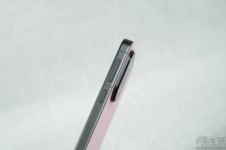 0系列首发评测：多彩、好玩还特别能打pg电子试玩网站免费vivo S3(图10)