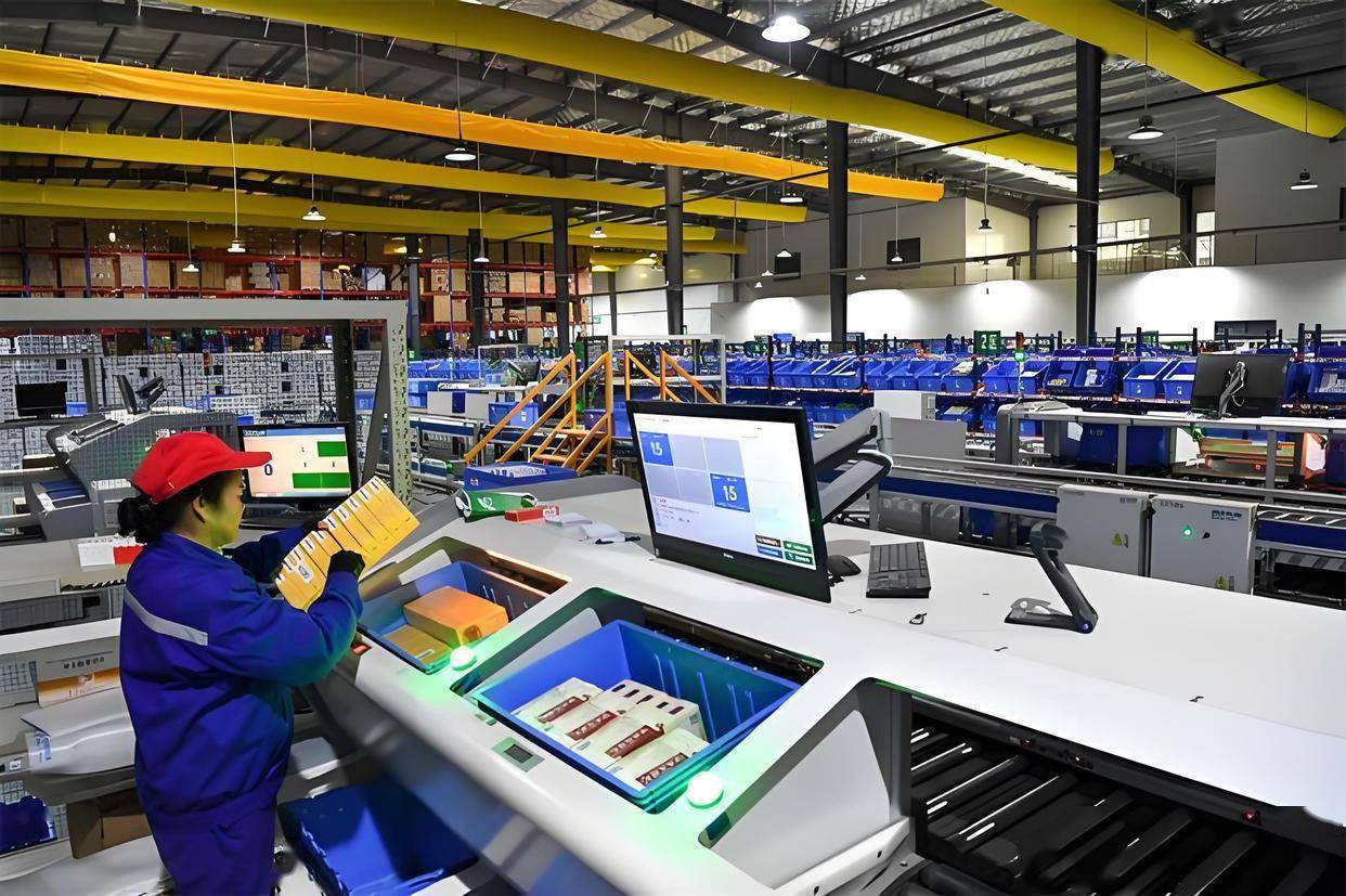 热！揭秘全封闭工控一体机的散热“黑科技”pg电子模拟器免费试玩不通风不等于不发(图2)